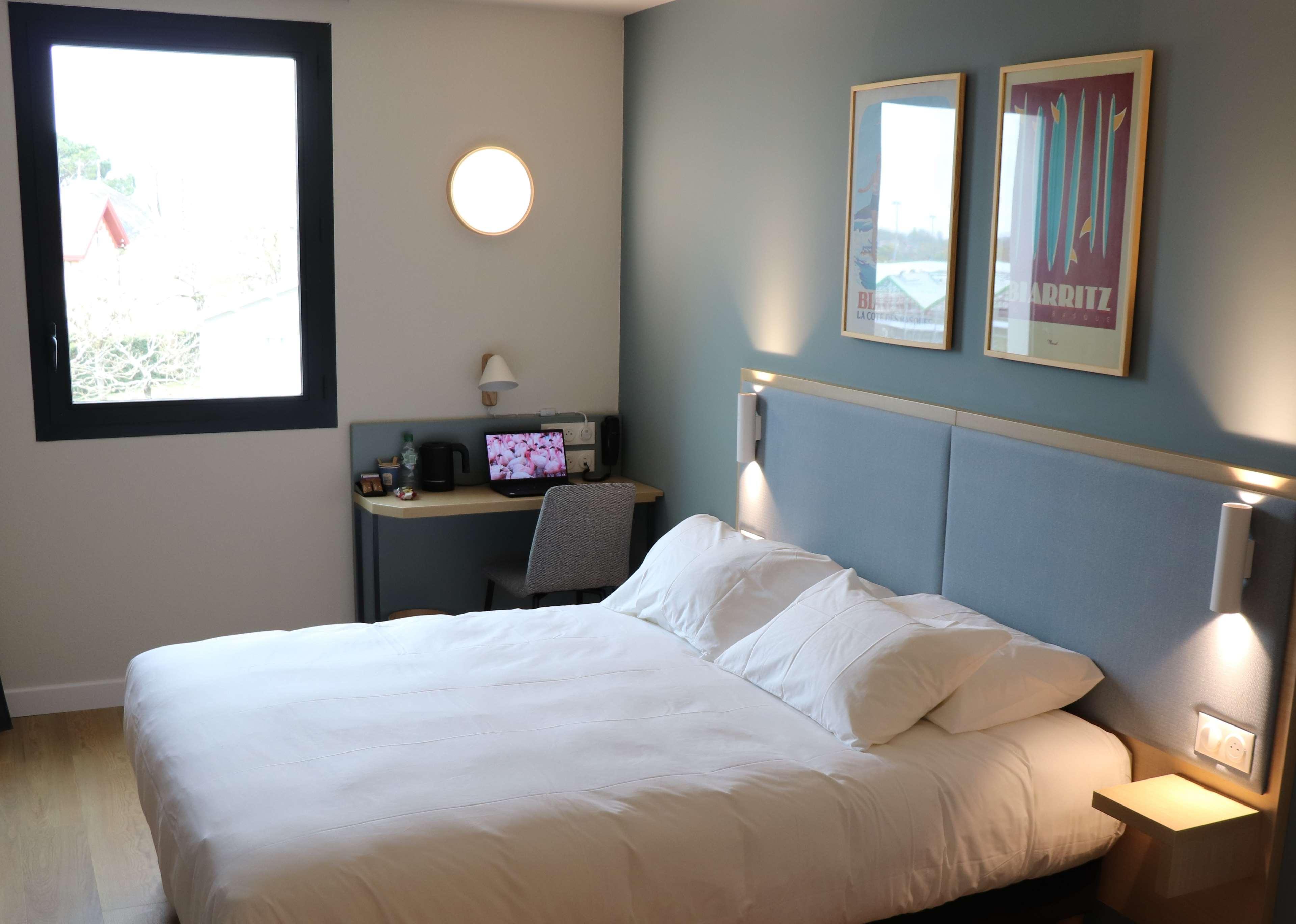 Hotel Kyriad Bordeaux Nord Eulalie 3*