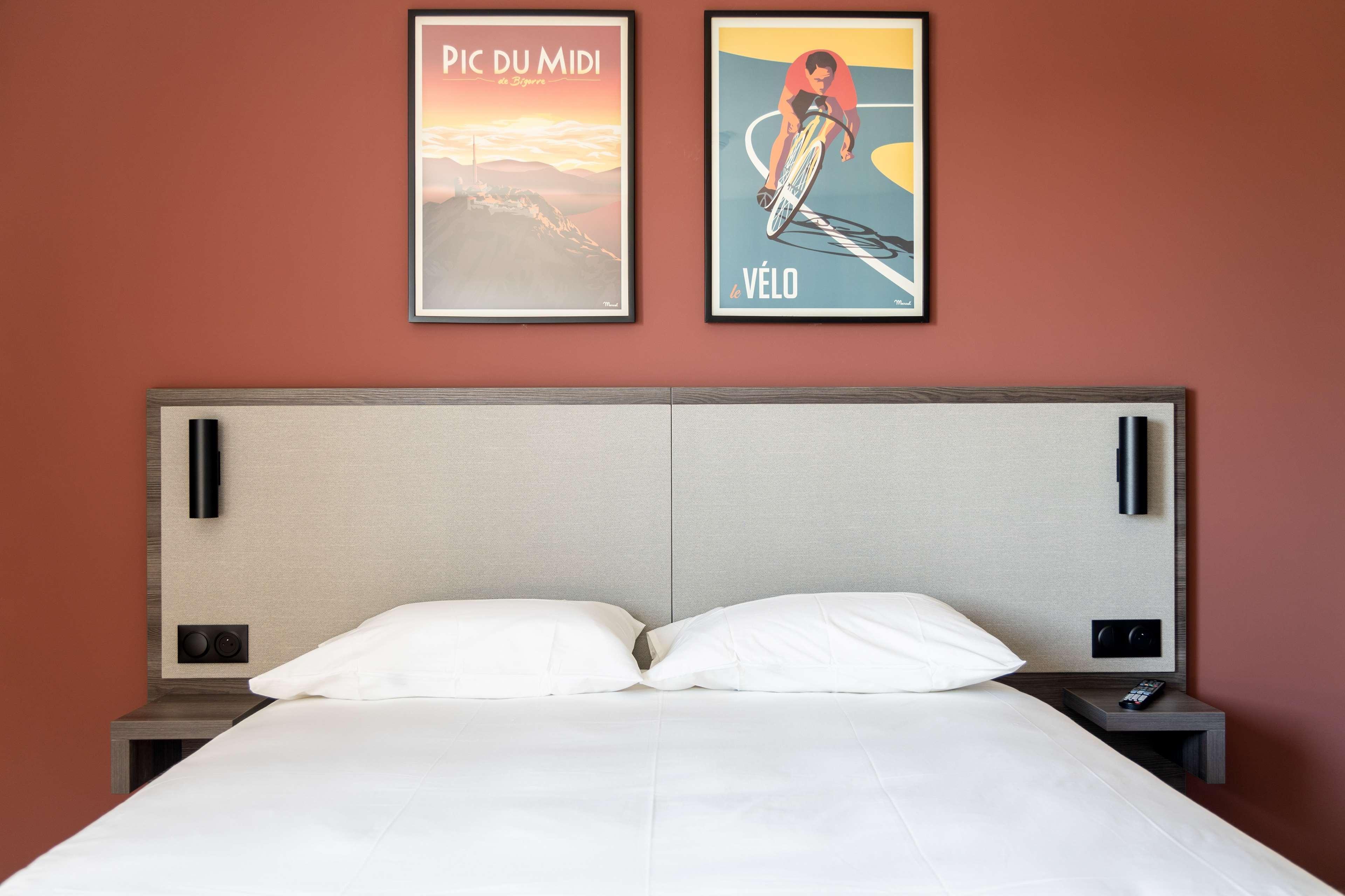 Hotel Kyriad Bordeaux Nord Eulalie 3*